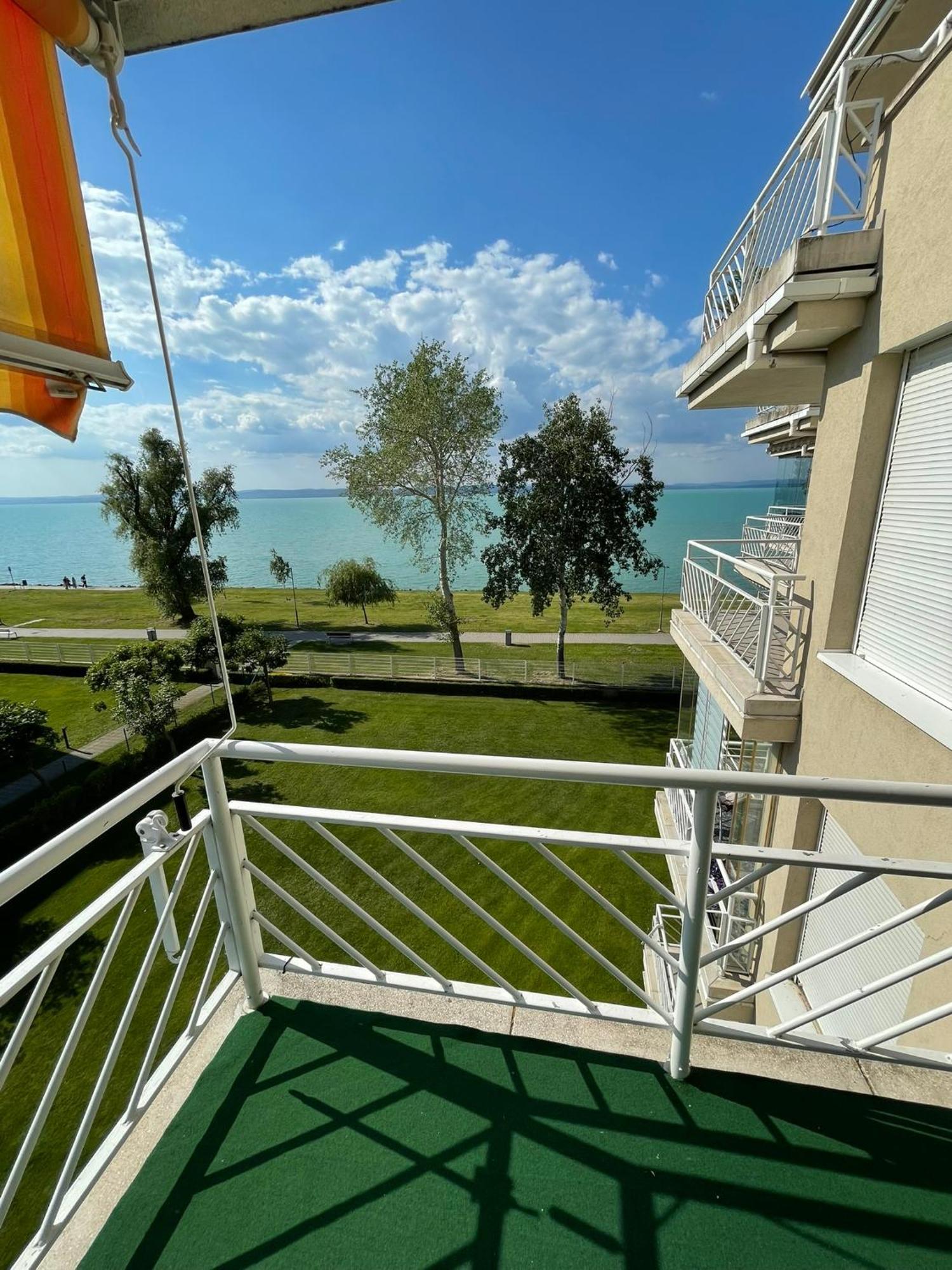 Blanca Apartman Siofok Luaran gambar