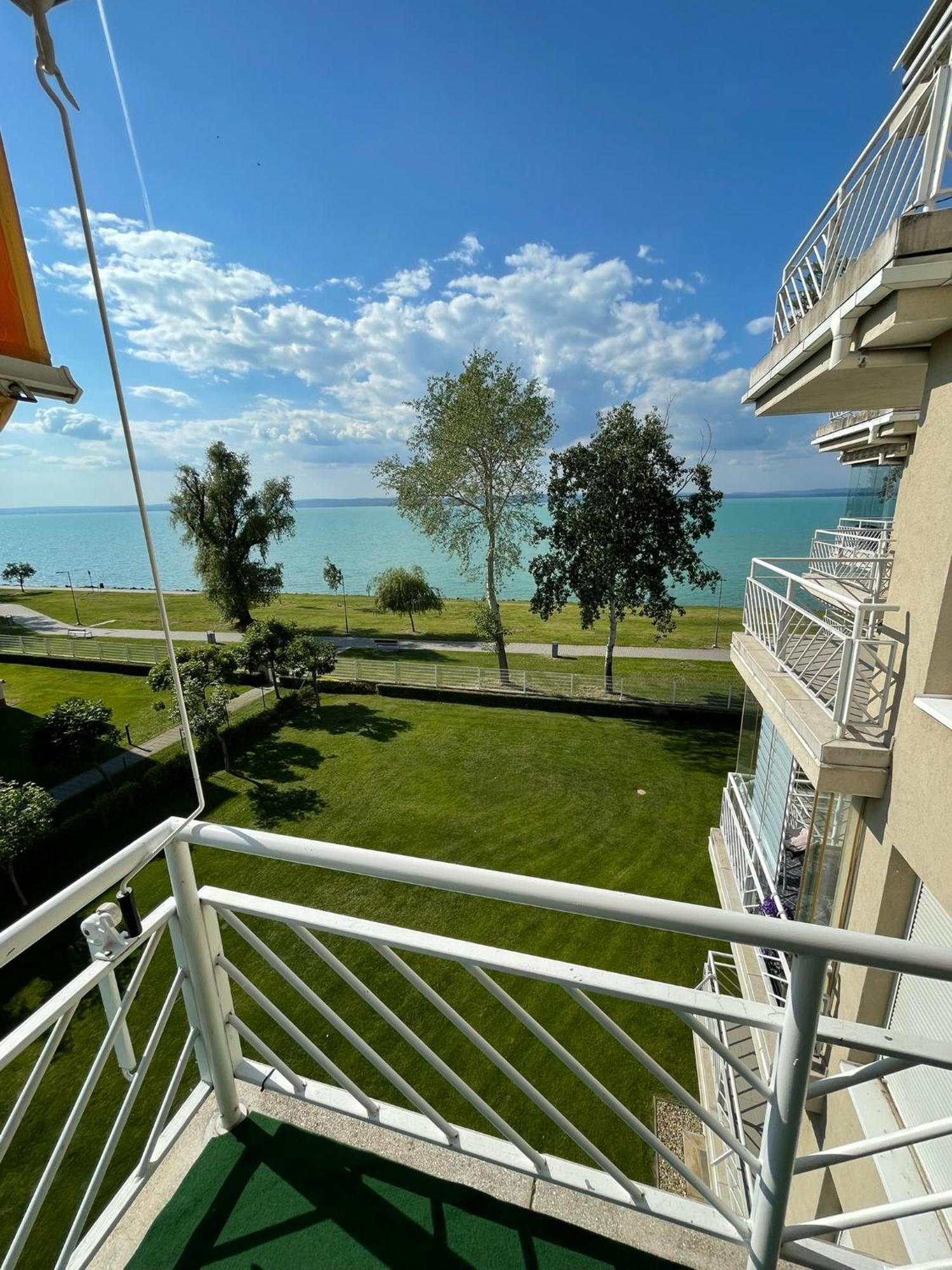 Blanca Apartman Siofok Luaran gambar