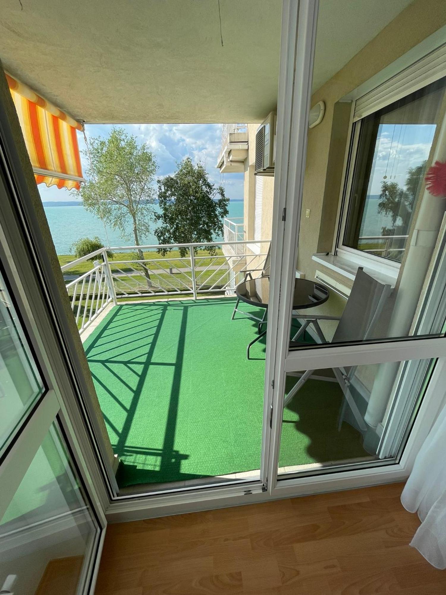 Blanca Apartman Siofok Luaran gambar